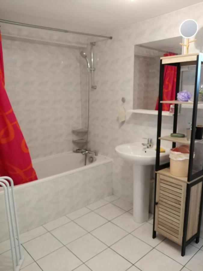 Chaleureux A La Campagne Apartment Saint-Germain-Laprade Bagian luar foto