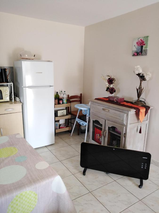 Chaleureux A La Campagne Apartment Saint-Germain-Laprade Bagian luar foto